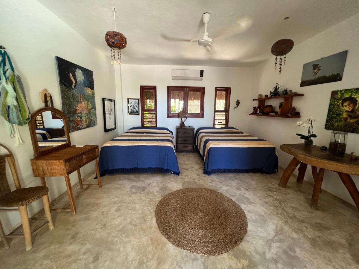 ホルボックス島 Casa Tom Tom - Adults Only Bed & Breakfast エクステリア 写真