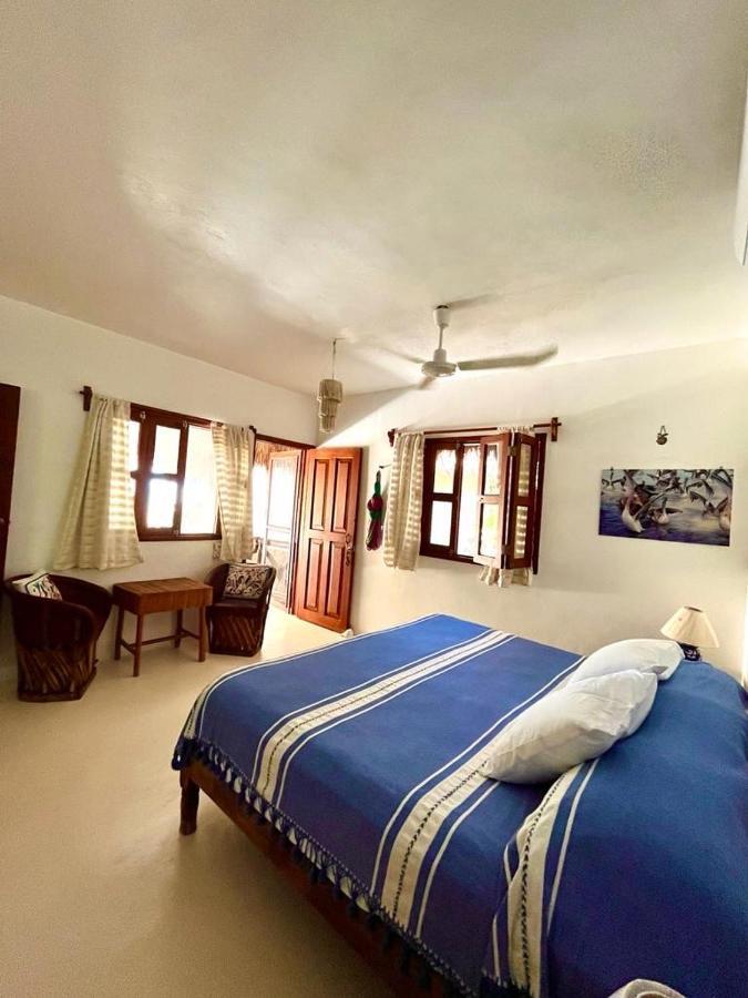 ホルボックス島 Casa Tom Tom - Adults Only Bed & Breakfast エクステリア 写真