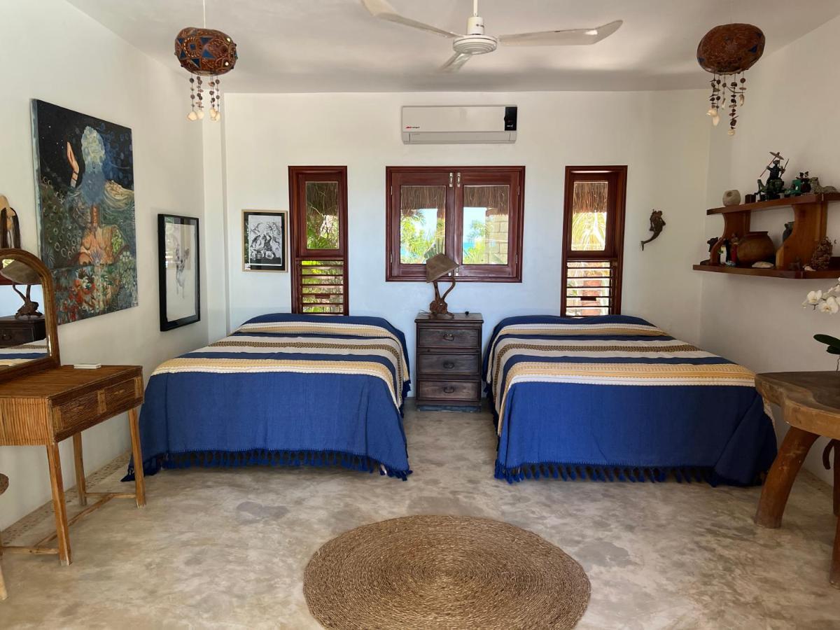 ホルボックス島 Casa Tom Tom - Adults Only Bed & Breakfast エクステリア 写真