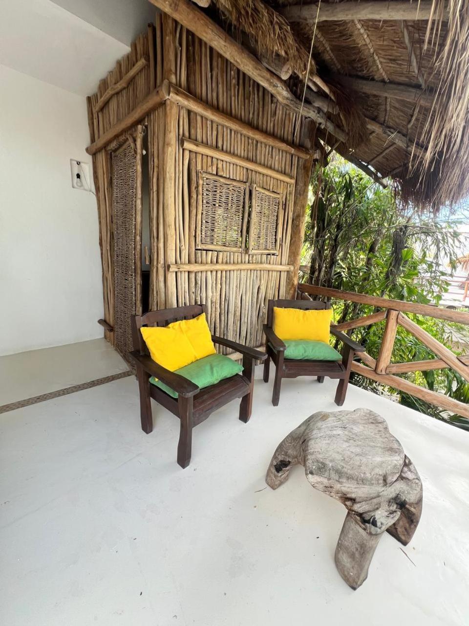 ホルボックス島 Casa Tom Tom - Adults Only Bed & Breakfast エクステリア 写真